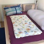 Doppelzimmer Mit Terrasse Zum Garten, Ruhig, Weinbergsblick, Zusaetzliches Kinderzimmer Anbei Moeglich Winningen