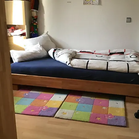 2 Doppelzimmer Mit Terrasse Zum Garten, Ruhig, Weinbergsblick, Zusaetzliches Kinderzimmer Anbei Moeglich Ubytování v soukromí