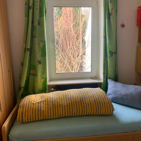 Doppelzimmer Mit Terrasse Zum Garten, Ruhig, Weinbergsblick, Zusaetzliches Kinderzimmer Anbei Moeglich Ubytování v soukromí