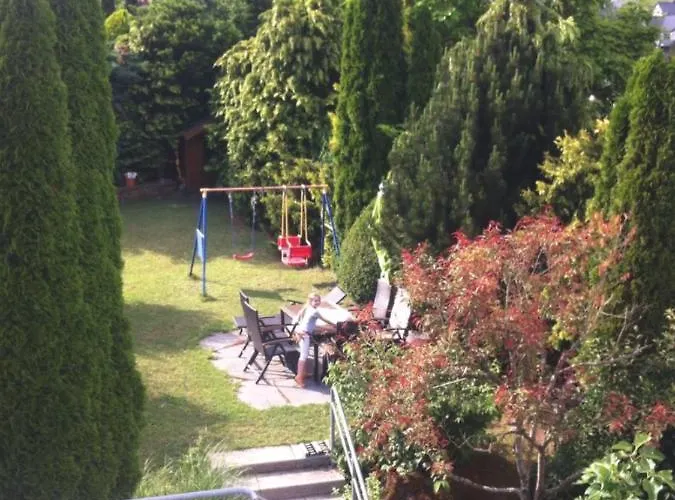 Doppelzimmer Mit Terrasse Zum Garten, Ruhig, Weinbergsblick, Zusaetzliches Kinderzimmer Anbei Moeglich